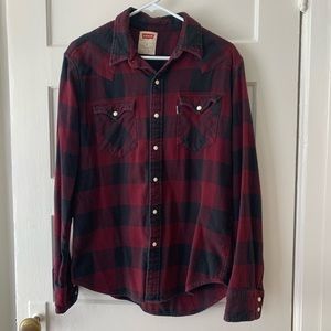 Levi’s button down men’s flannel